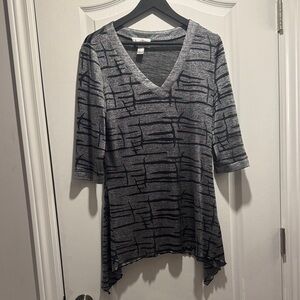 400-Joseph Ribkoff silver and black tunic with 3/4 sleeves